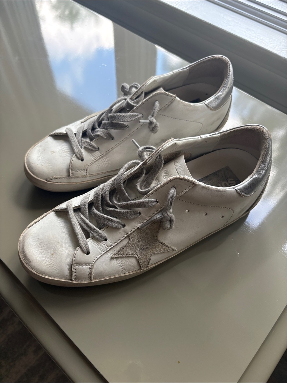 Golden Goose White Leather Low-Top Sneakers with Gray Star